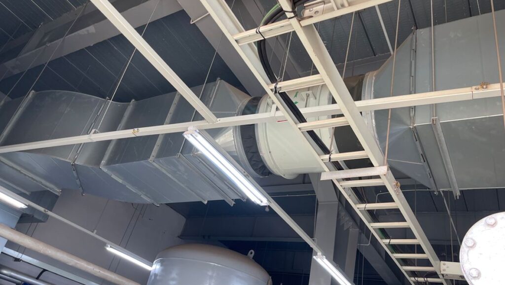 ventilation of air compressor room