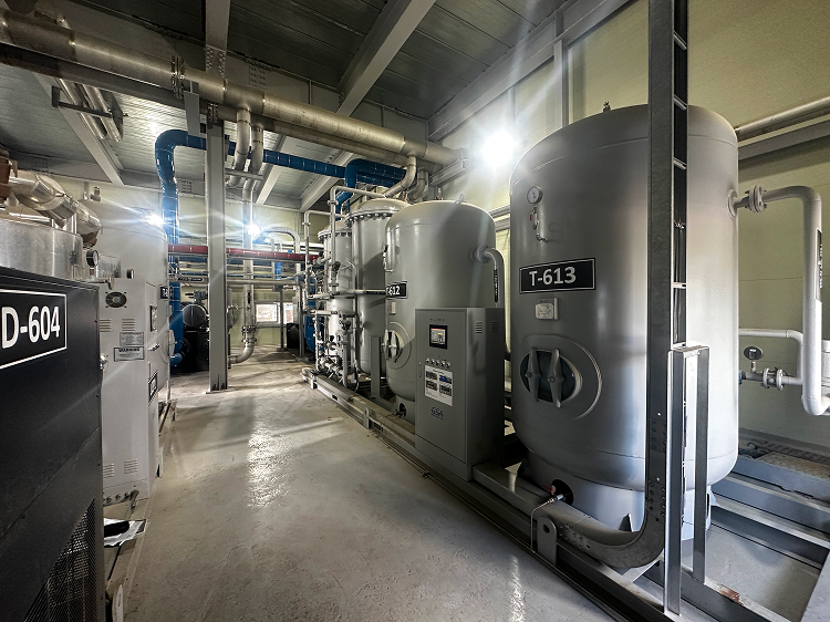 PSA oxygen generator system installed at a food processing plant for high-purity oxygen production